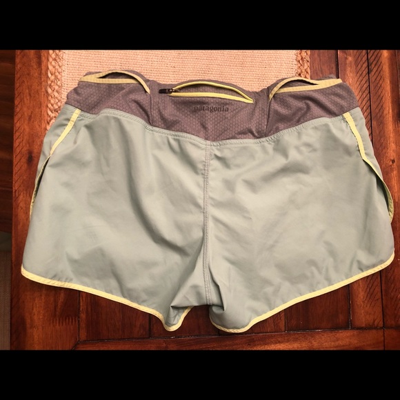 Patagonia shorts mint green - Picture 2 of 4
